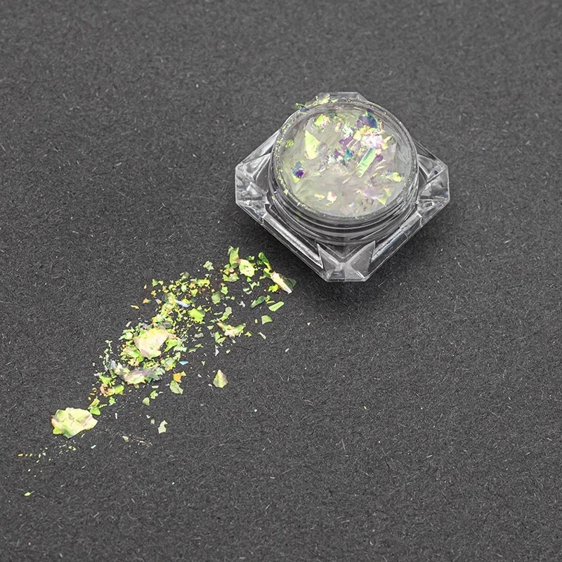 elarto-platki-do-zdobienia-paznokci-opal-flakes-rainbow-violet-0-2-g-zawartosc.webp