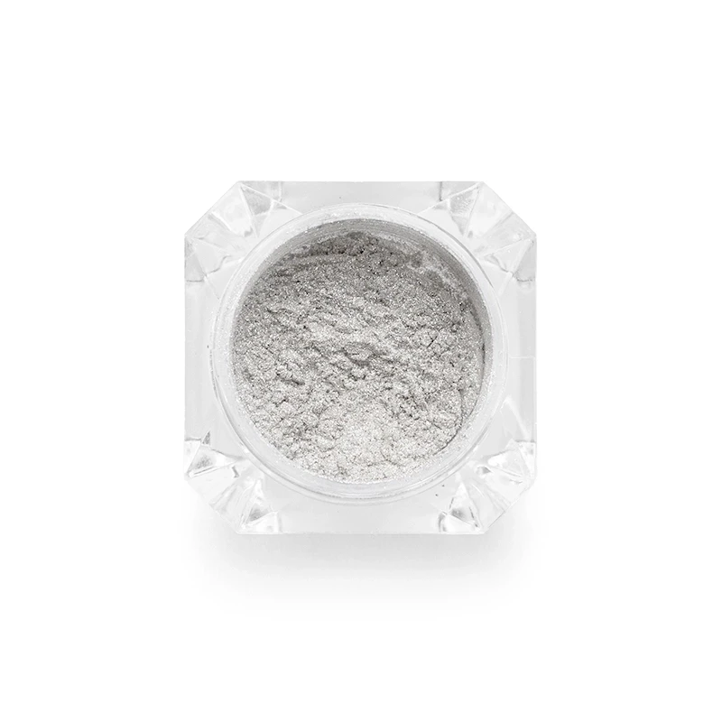 elarto-pylek-do-zdobienia-paznokci-chrome-powder-silver-mirror-0-5-g-1.webp