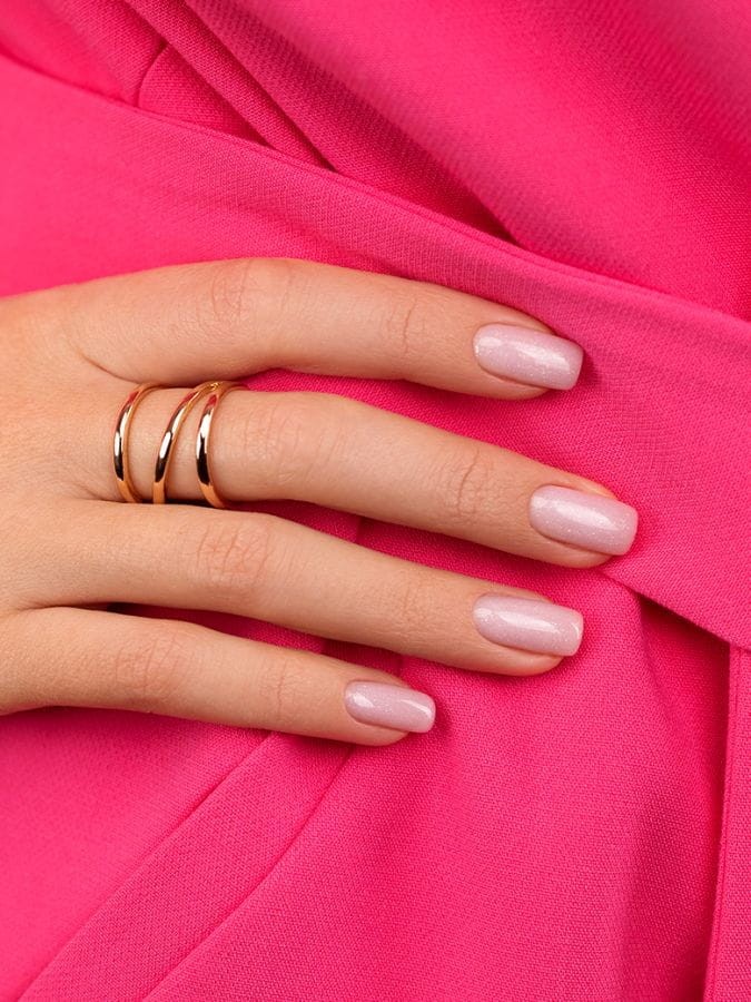 Mega Base Blink Pink 15 ml - jasnorozowy manicure z drobinkami, baza budujaca Victoria Vynn do pracy salonowej