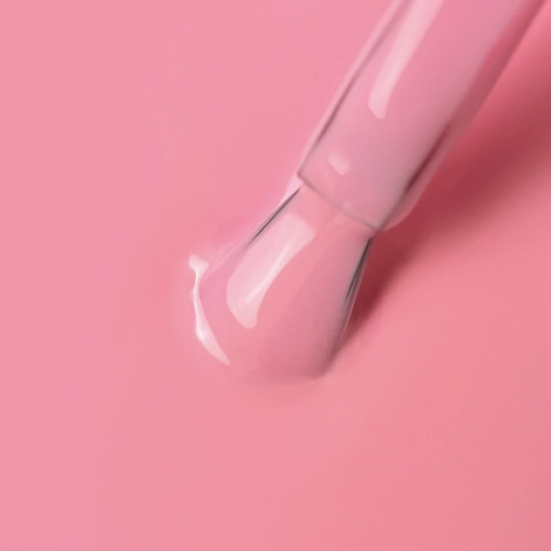 Lacogel Pinky Poof! nr 662 - zbliżenie na cukierkowy róż neopastel, kremowe pełne krycie