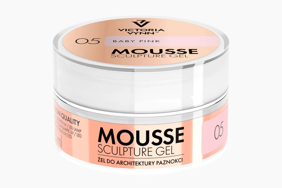 Victoria Vynn Mousse Sculpture Gel Baby Pink No. 05 15 ml - mleczny róż żel do architektury paznokci, słoiczek