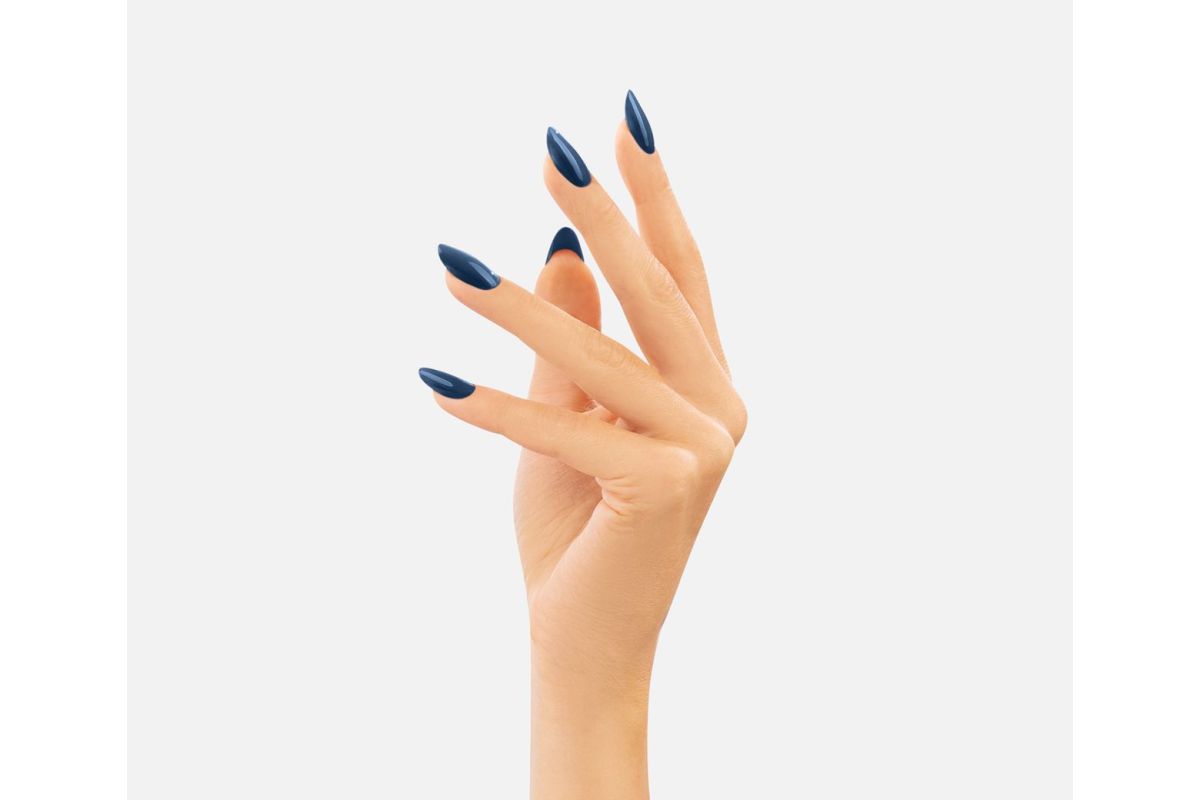 Victoria Vynn Pure Creamy Hybrid 186 Navy Bay - opis produktu