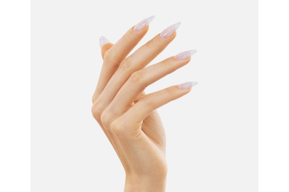 Lakier hybrydowy Victoria Vynn Gel Polish No. 055 Silver Cristal 8 ml