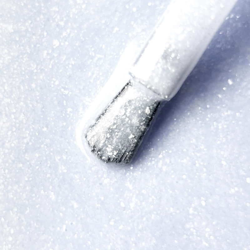 elarto_lacogel_825_icy_elegancy_closeup_800x800.webp