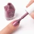 Aplikacja lakieru Yokaba 07 Dirty Pink pędzelkiem na paznokieć, przygaszony róż