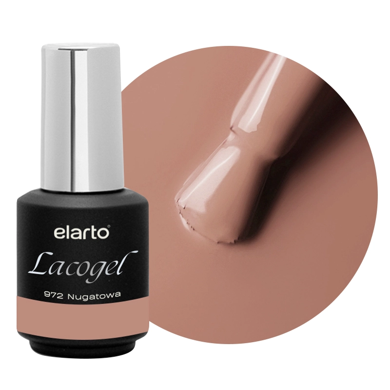Elarto Lakier hybrydowy Lacogel Nugatowa nr 972 7ml - czarna butelka ze srebrną nakrętką i etykietą 972 Nugatowa obok okrągłego kadru z pędzelkiem w kolorze ciepłego beżu przełamanego subtelną, karmelową nutą