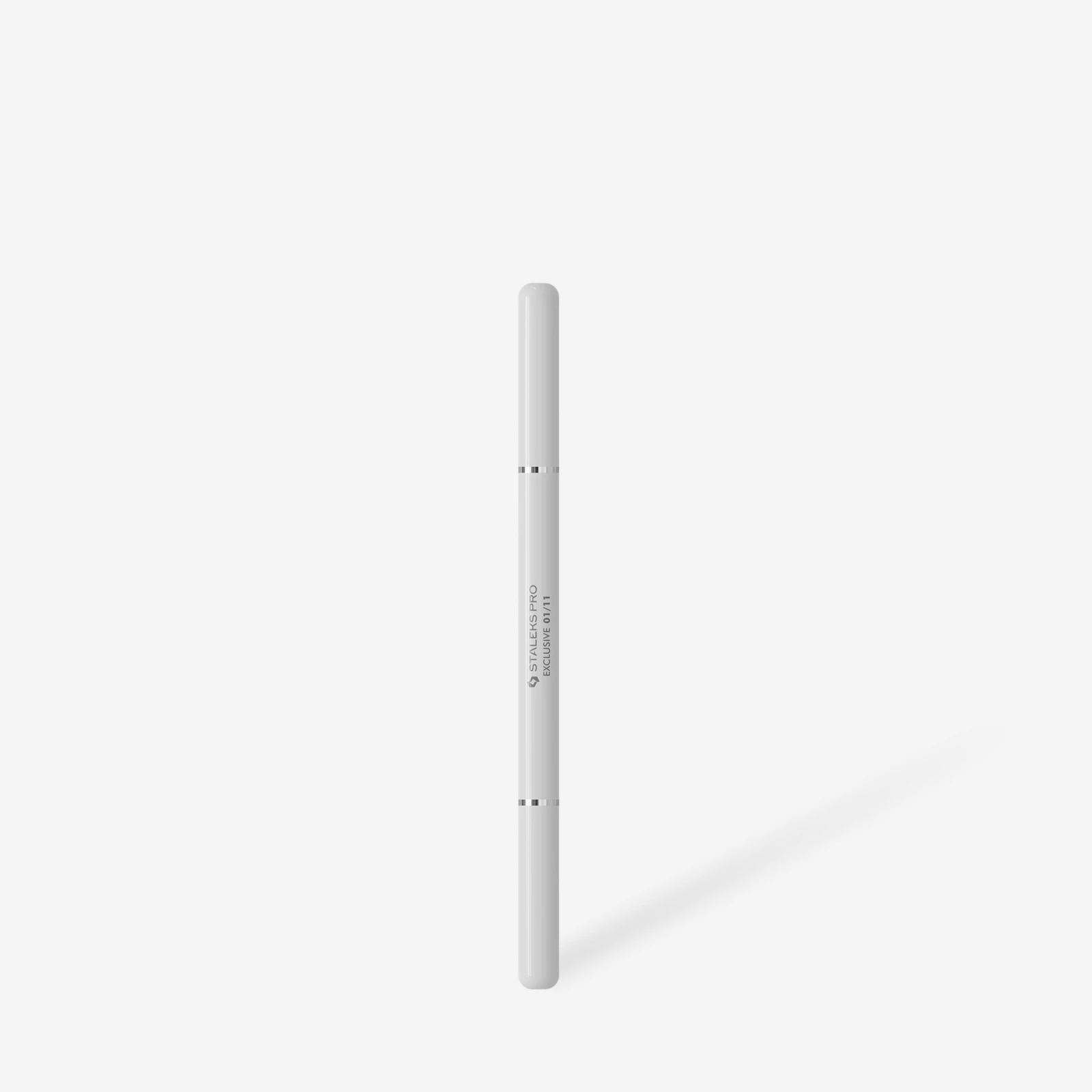 Staleks Exclusive 01/11 dwustronny pędzel liner 7/12 mm z założonymi zatyczkami magnetycznymi