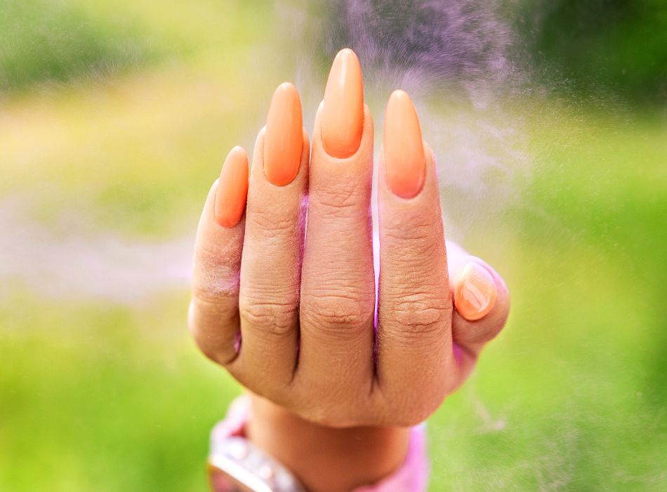 lakier-hybrydowy-victoria-vynn-gel-polish-376-turbo-8-ml-stylizacja.jpg