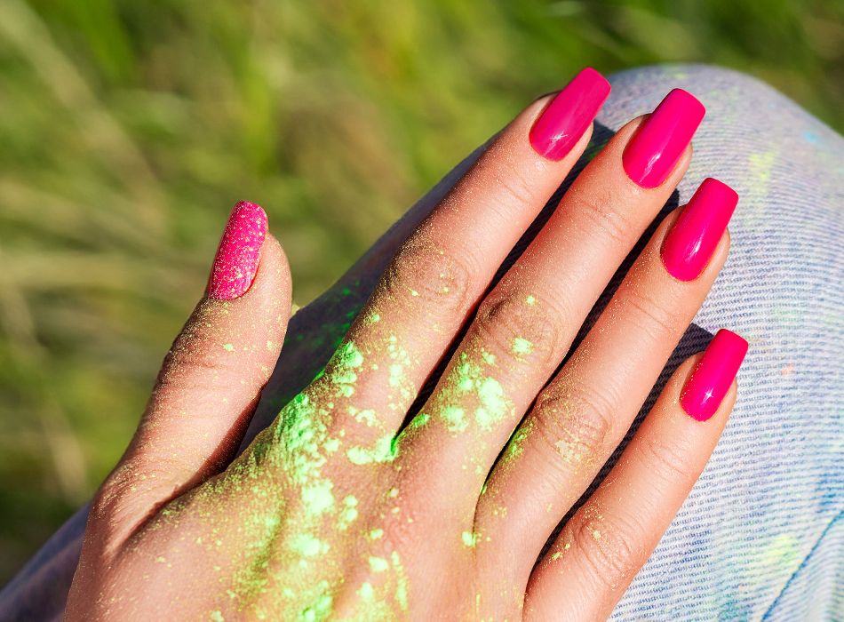 lakier-hybrydowy-victoria-vynn-gel-polish-378-delulu-8-ml-stylizacja.jpg