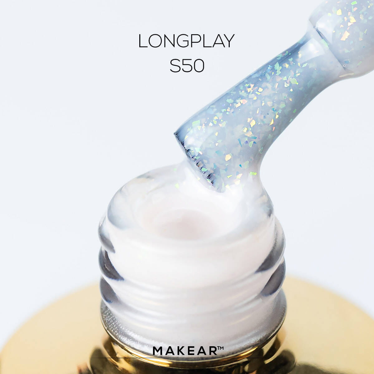 Makear lakier hybrydowy S50 Longplay - swatch mlecznej bieli z perłowym refleksem, zdjęcie 2, 8 ml