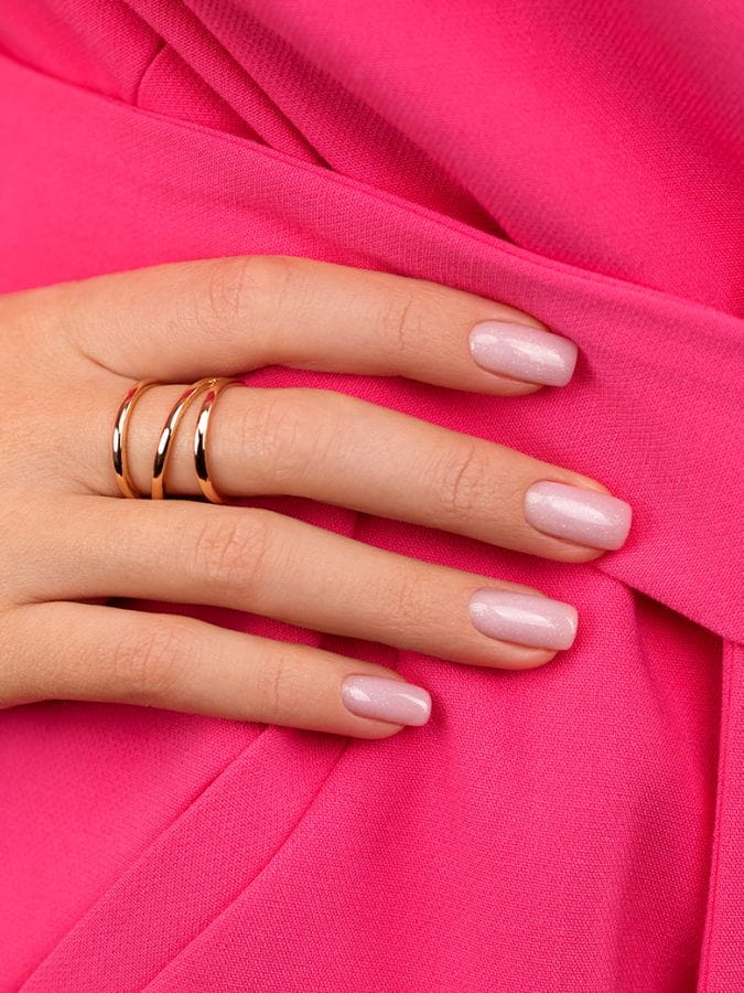 Mega Base Blink Pink 15 ml - jasnorozowy manicure z drobinkami, baza budujaca Victoria Vynn do pracy salonowej
