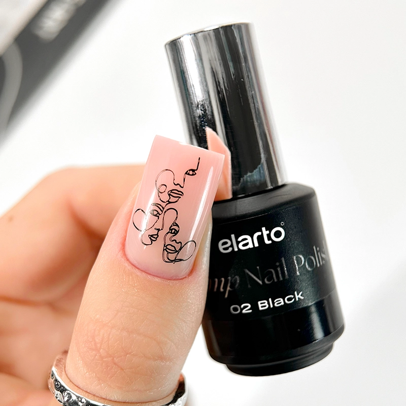 elarto-lakier-do-stempli-stamp-nail-polish-02-black-czarny-7-ml-butelka.webp
