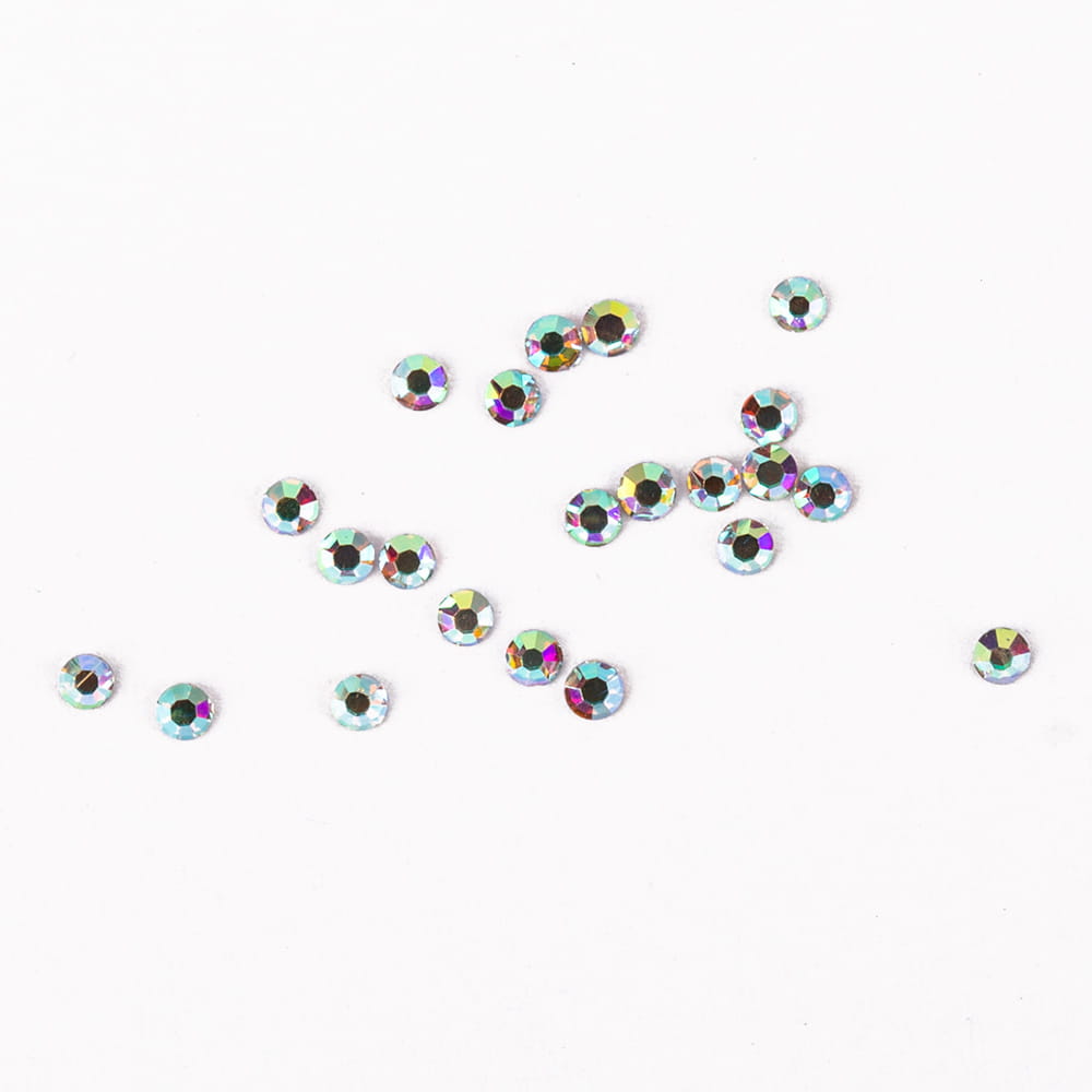 CYRKONIE-DO-PAZNOKCI-ALA-SWAROVSKI-1440SZT-CRYSTAL-AB-SS5-5.webp