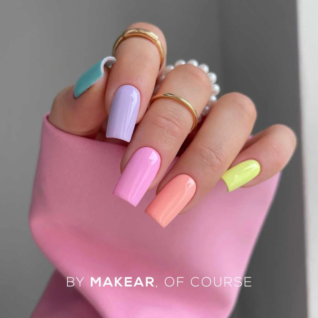 pol_pl_912-Lakier-hybrydowy-Makear-8-ml-221_7.webp