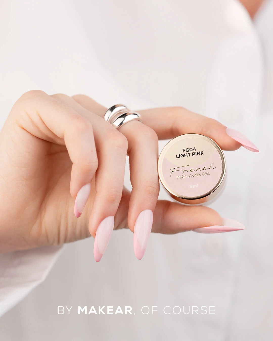 pol_pl_French-Manicure-Gel-Light-Pink-Makear-FG04-5-ml-1755_4.webp