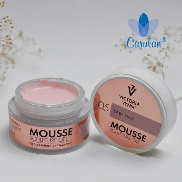 Victoria Vynn Mousse Sculpture Gel Baby Pink No. 05 50 ml - mleczny róż mus do budowy paznokci, otwarty i zamknięty słoiczek
