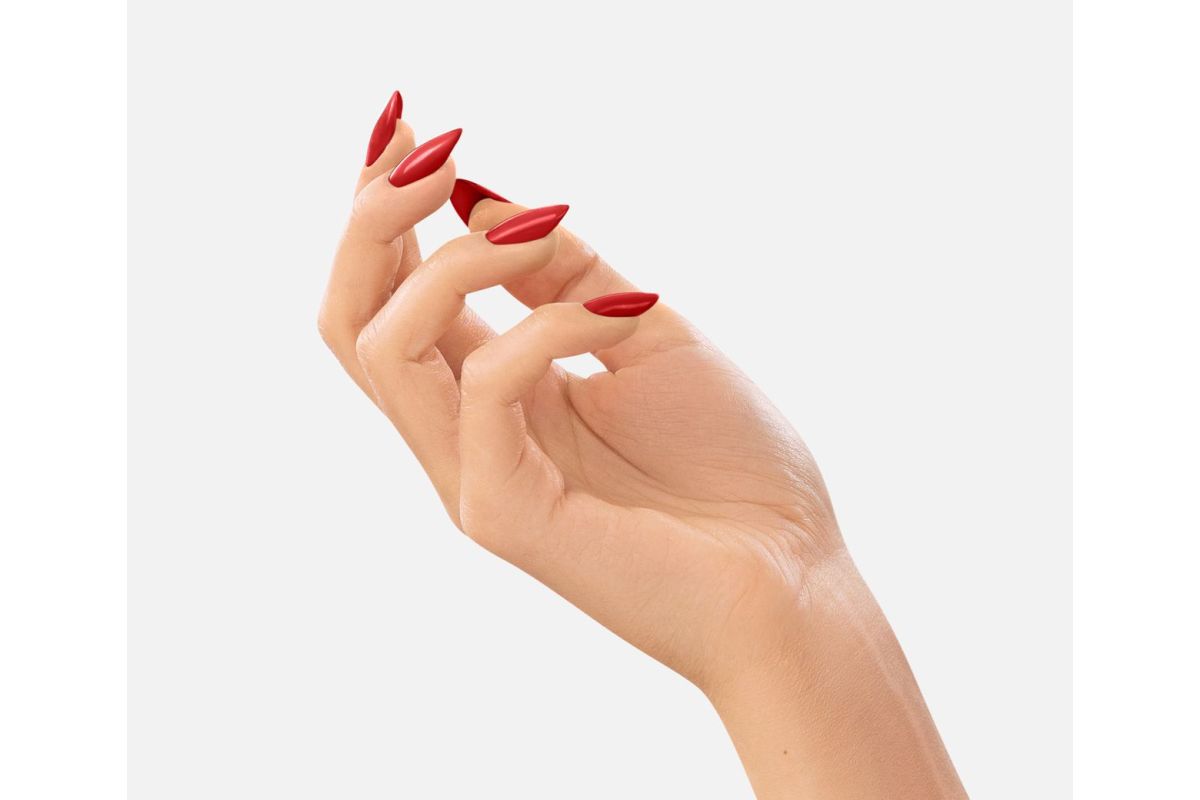 Victoria Vynn Pure Creamy Hybrid 024 Forever Crimson 8 ml - klasyczna szkarłatna czerwień