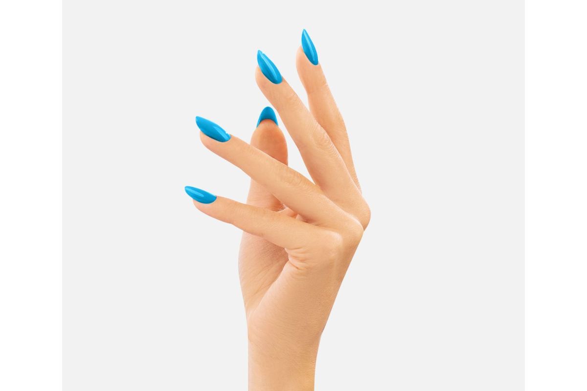 Victoria Vynn Pure Creamy Hybrid 032 Turquoise Island - opis produktu