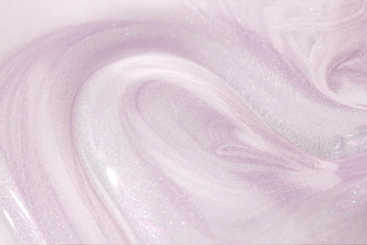 Victoria Vynn GEL POLISH 472 Pearlover - perłowa opalizująca tekstura jasnoróżowego lakieru hybrydowego 8ml
