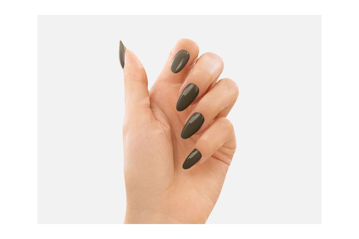 Victoria Vynn Pure Creamy Hybrid nr 211 Green Pillar 8 ml - kremowa zieleń khaki