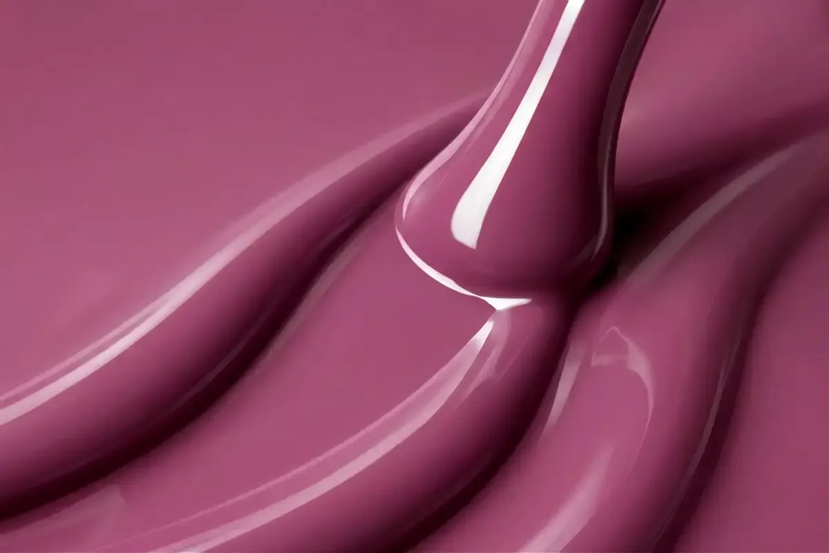 Lakier hybrydowy Victoria Vynn Pure Creamy Hybrid nr 160 Job Interview 8 ml - swatch na paznokciach