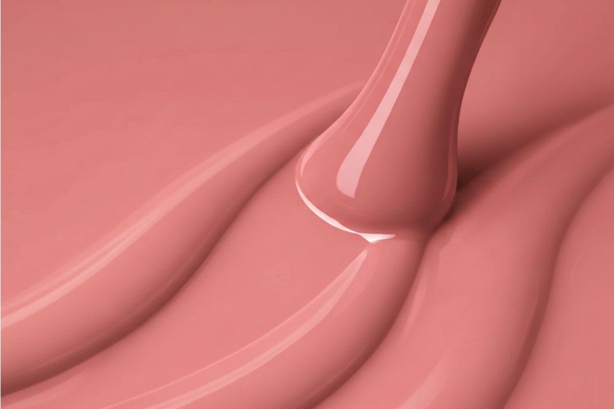 Lakier hybrydowy Victoria Vynn Pure Creamy Hybrid nr 271 Next Pink - swatch na paznokciach