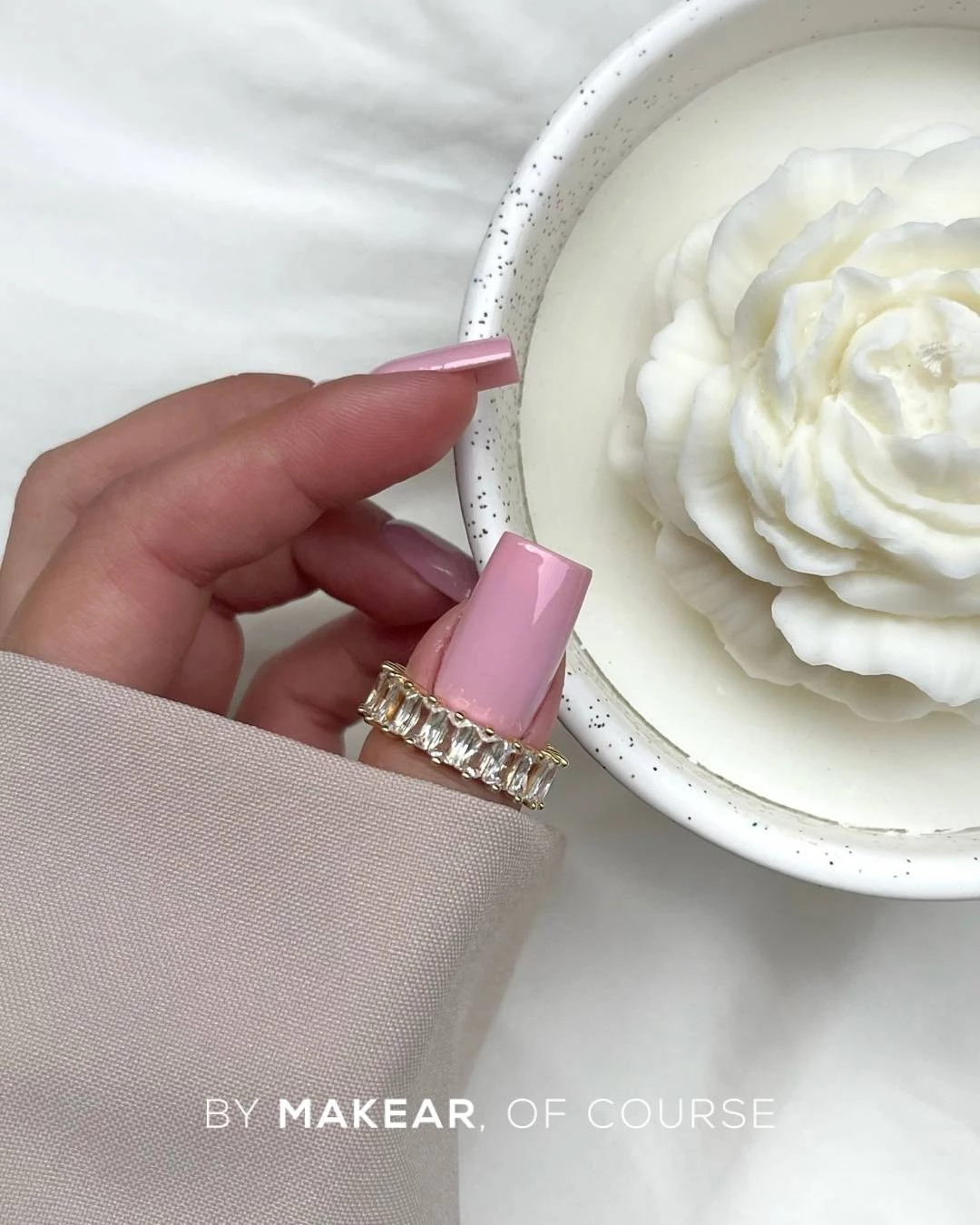Makear lakier hybrydowy 956 pastelowy róż - zdjęcie 1, 8 ml