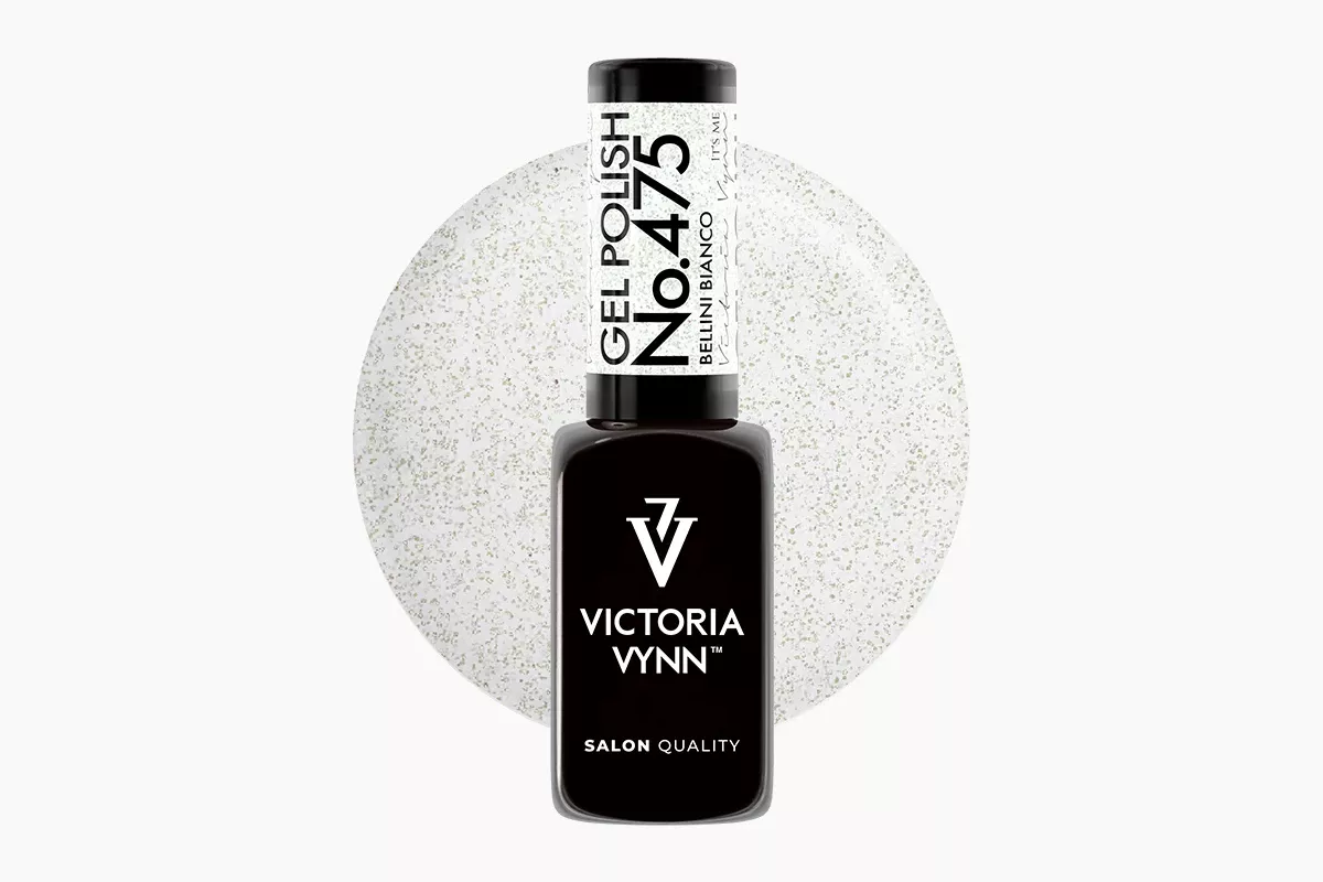 Victoria Vynn Gel Polish 475 Bellini Bianco 8 ml, butelka lakieru hybrydowego i próbka białego koloru z drobnym srebrnym brokatem