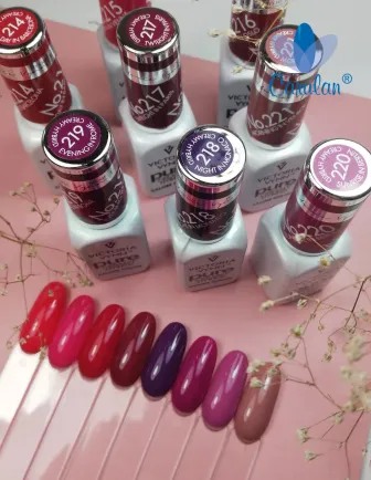 kremowy-lakier-hybrydowy-victoria-vynn-pure-creamy-hybrid-kiss-no-221-morning-in-venice-8-ml-kolory-na-wzorniku.webp